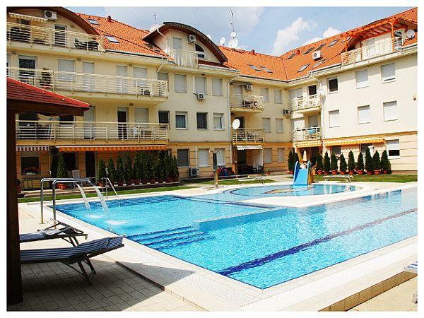 Family Wellness Apartman Hajduszoboszlo Luaran gambar
